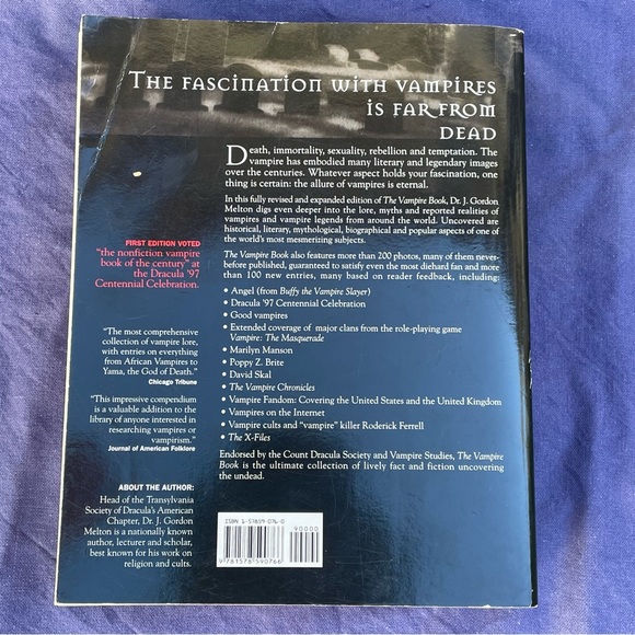 Vampire Encyclopedia Book Melton Halloween - Picture 5 of 14